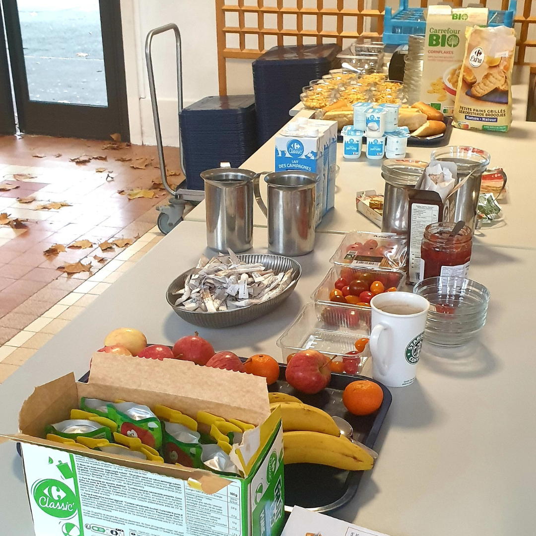 Prends ton petit déj’ au collège